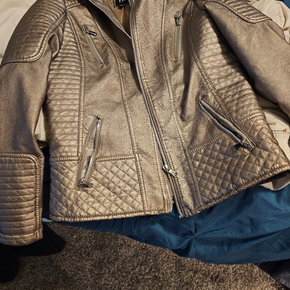 Women's jacket
